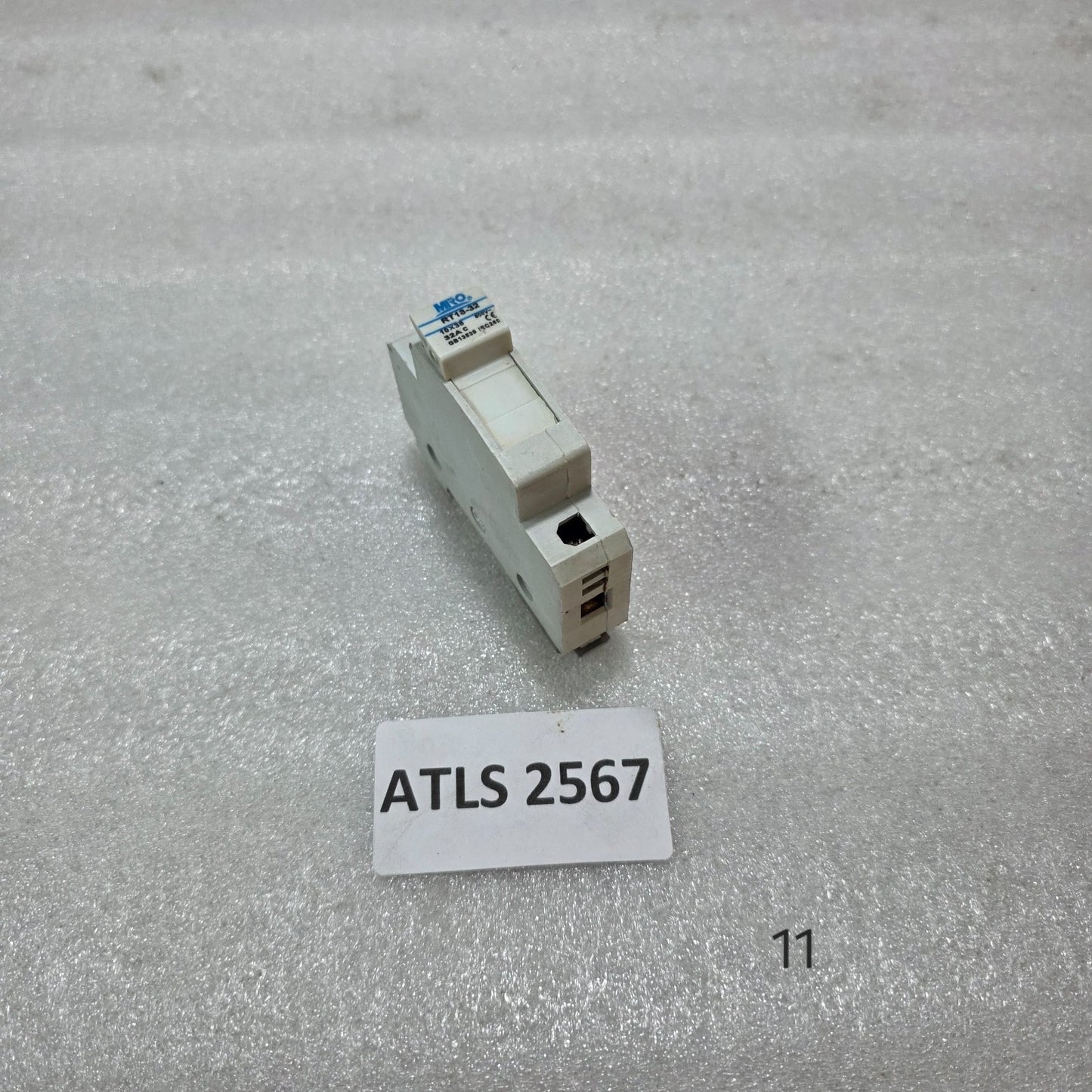 MRO RT18-32 32A 1-POLE DIN RAIL FUSE HOLDER 800V 10x38mm IEC269 INDUSTRIAL