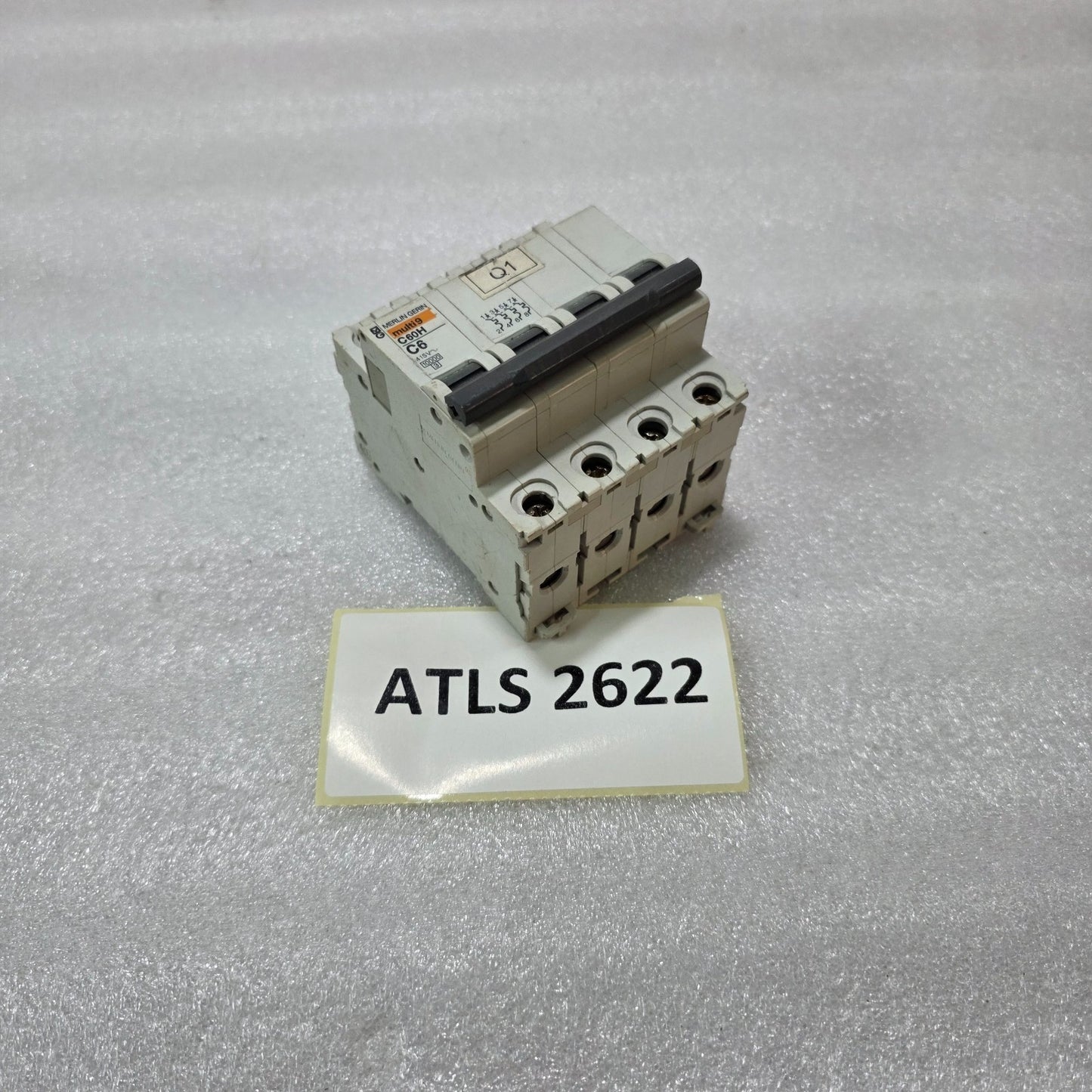 MERLIN GERIN MULTI9 C60H C6 4P FOUR POLE 6A MINIATURE CIRCUIT BREAKER MCB 415V 1