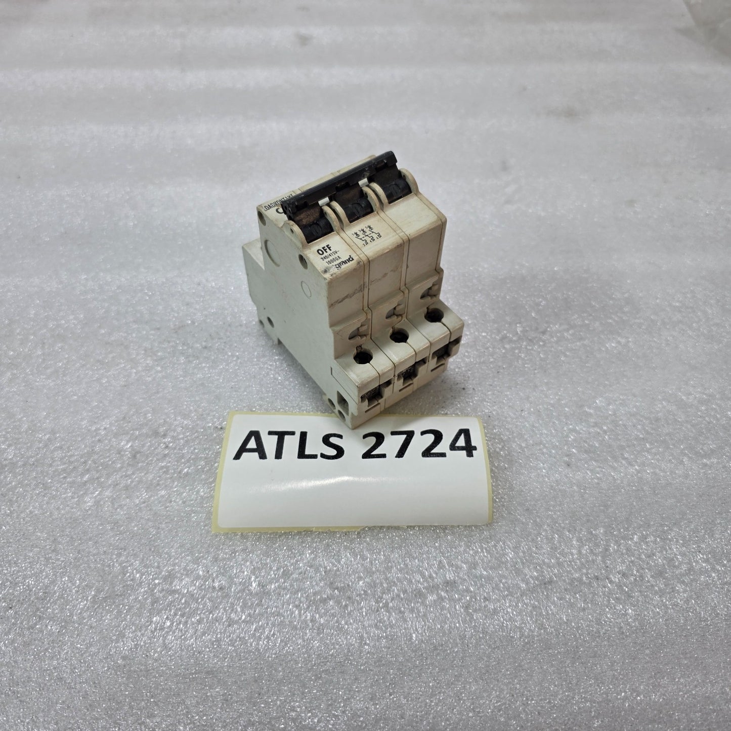 LEGRAND LOADKONTAKT 3P 32A CURVE C 240/415V 10KA MCB CIRCUIT BREAKER