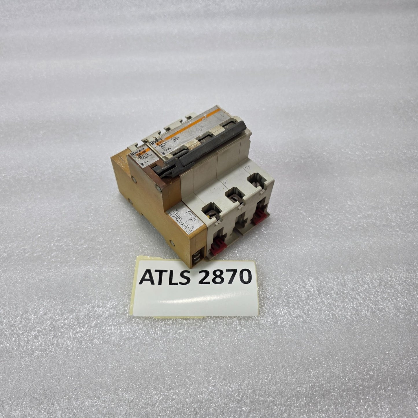 MERLIN GERIN MULTI9 C100 + SD-OF 3P 80A TYPE U 380V 10KA MCB WITH AUXILIARY