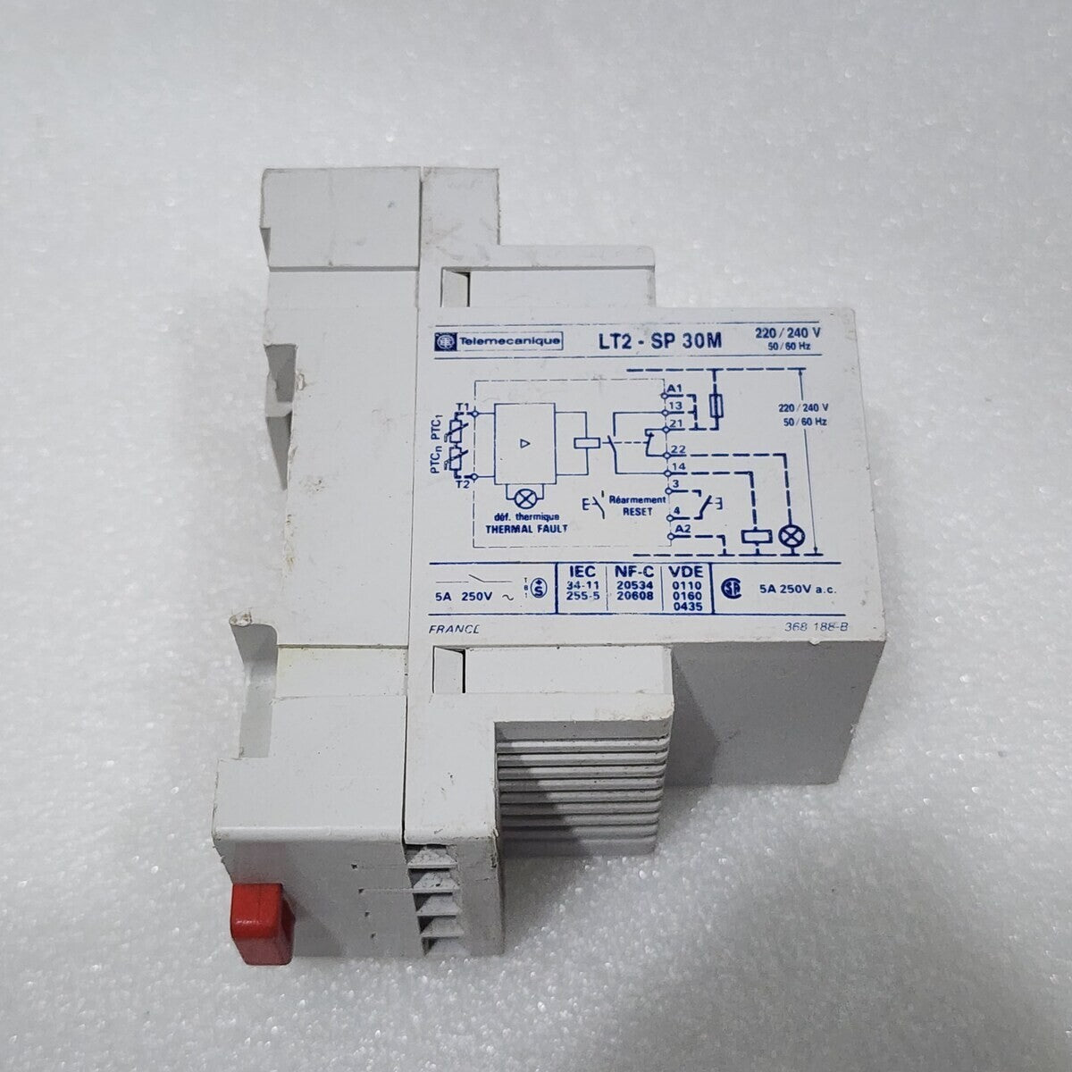 LT2-SP 30M THERMISTOR PROTECTION RELAY 220-240V 368163B