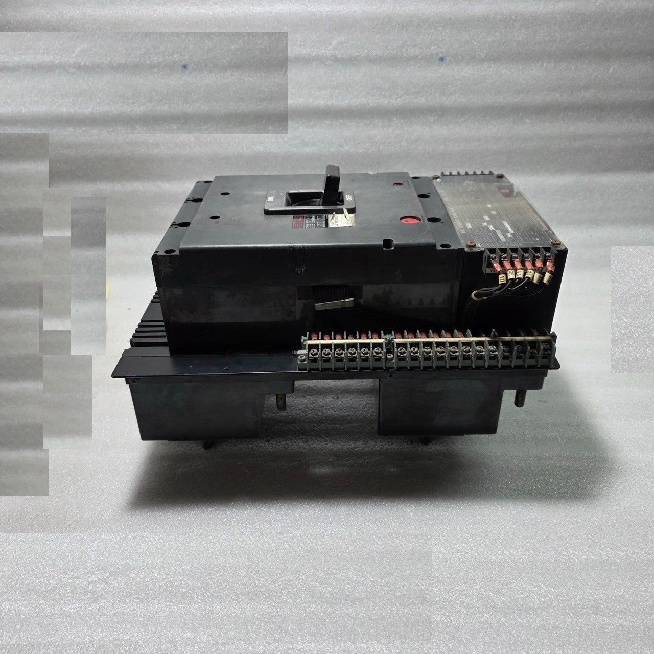 MITSUBISHI ABE 203-S AIR CIRCUIT BREAKER 104 A