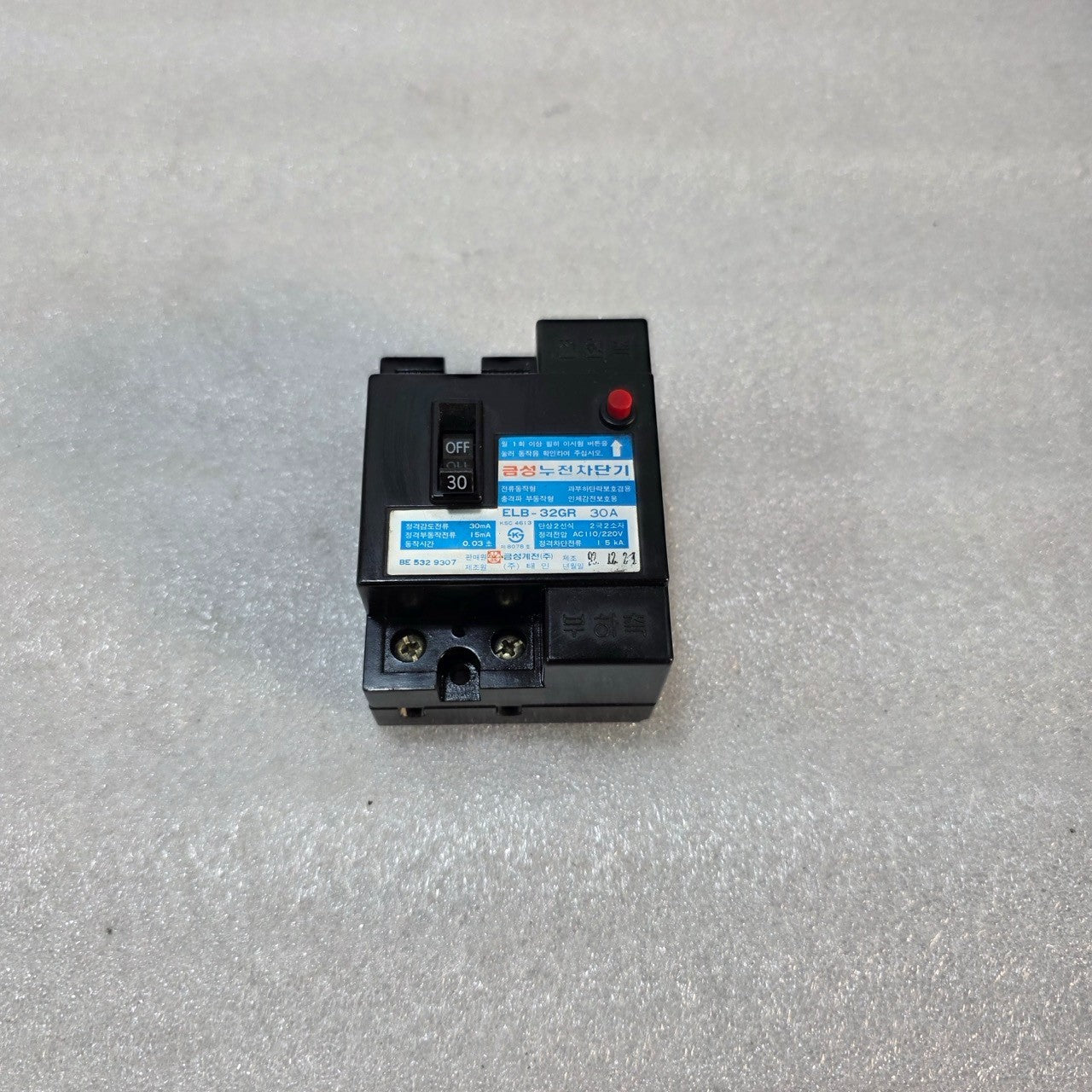 GEUMSEONG GYEJEON ELB-32GR EARTH LEAKAGE CIRCUIT BREAKER 30A