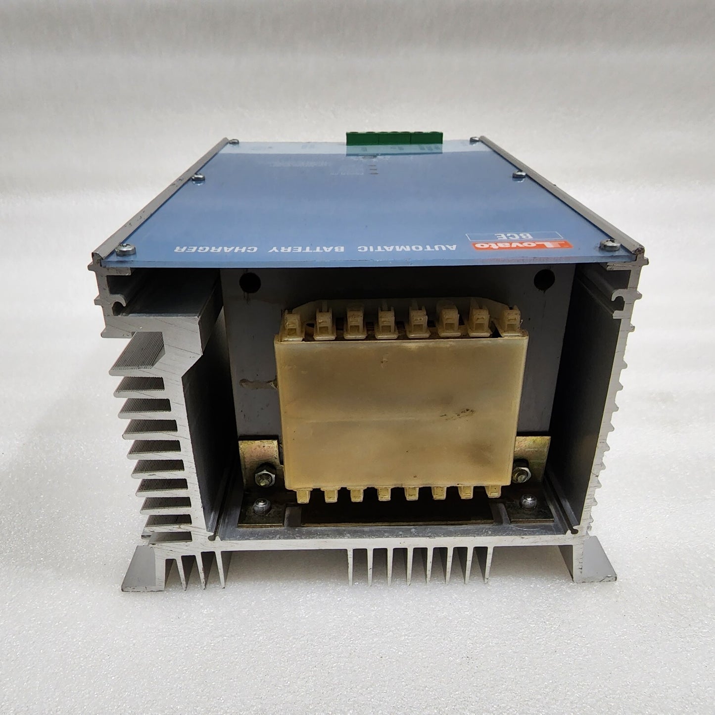 LOVATO 31BCE1024 AUTOMATIC BATTERY CHARGER