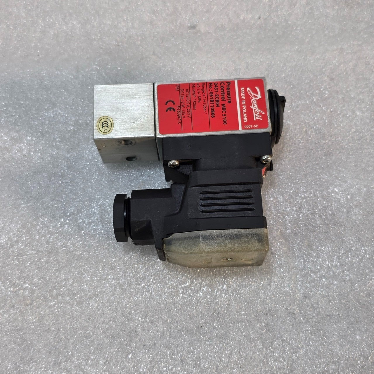 DANFOSS MBC 5100 2431-2CB04 PRESSURE SWITCH 061B110866