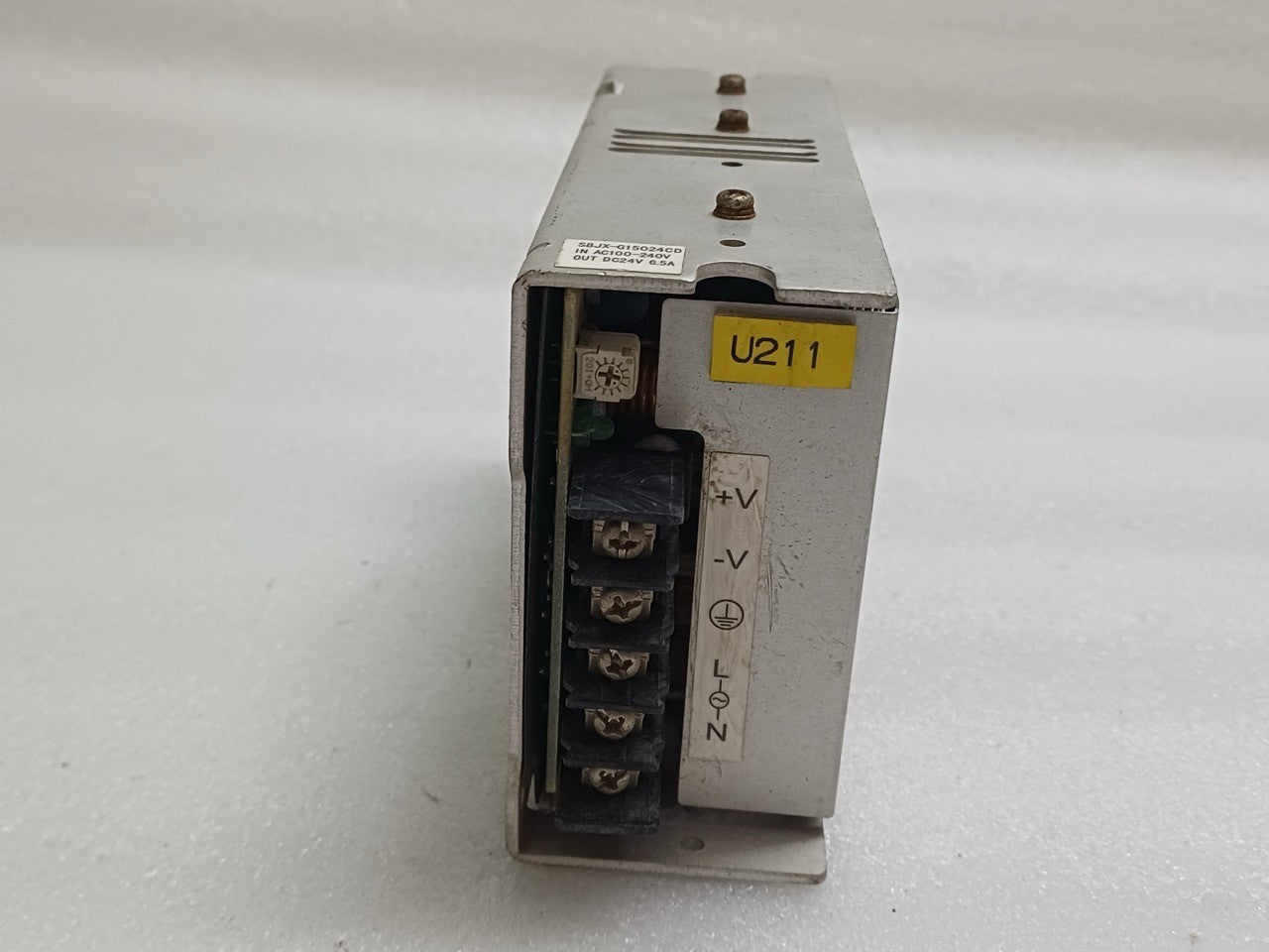 OMRON S8JX-G15024CD INDUSTRIAL SWITCHING POWER SUPPLY 24VDC 6.5A