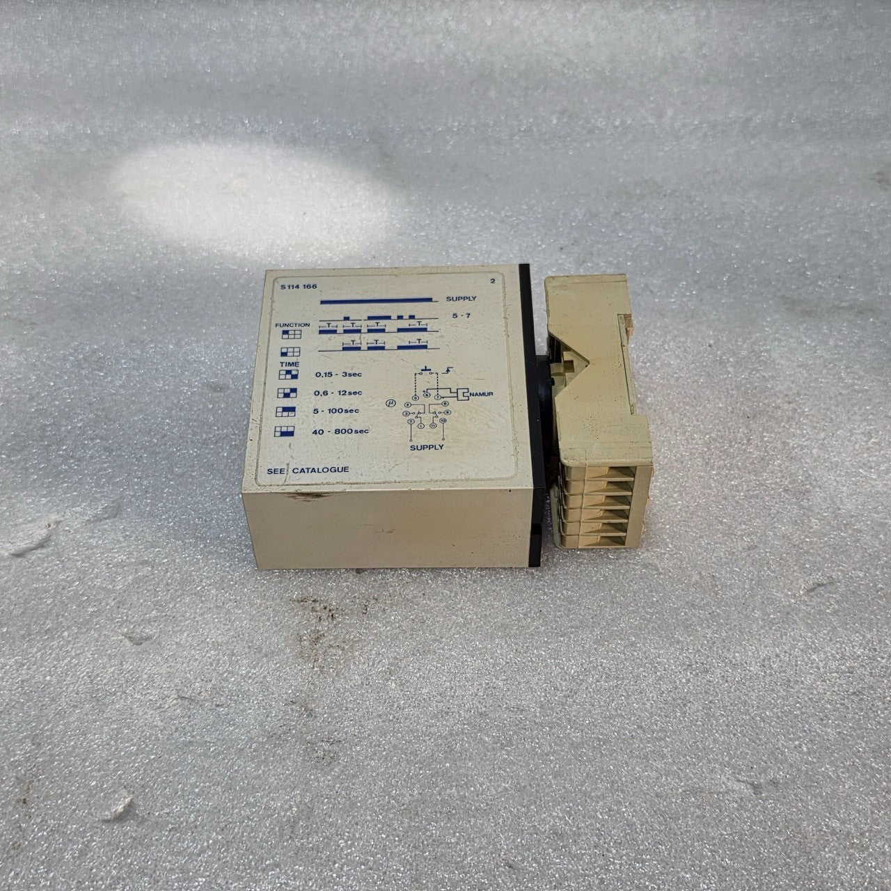 ELECTROMATIC S 114166 230 PULSE CONTINUITY TIMER 195–265 VAC