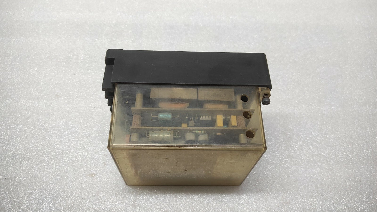 SEG STROMRELAIS IWK 2-3 CURRENT RELAY 11386-2-107 250VAC 1000VA