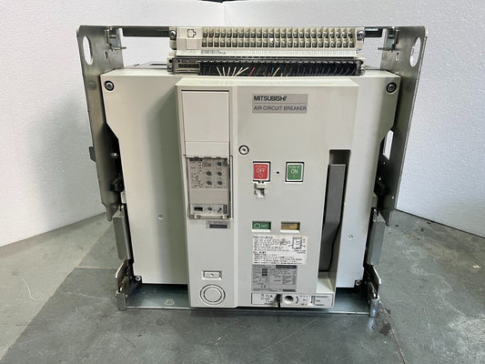 MITSUBISHI AE3200-SW LOW VOLTAGE AIR CIRCUIT BREAKER UVT 380-460V