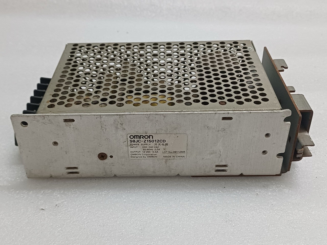 OMRON S8JC-Z15012CD INDUSTRIAL SWITCHING POWER SUPPLY 12VDC 12.5A