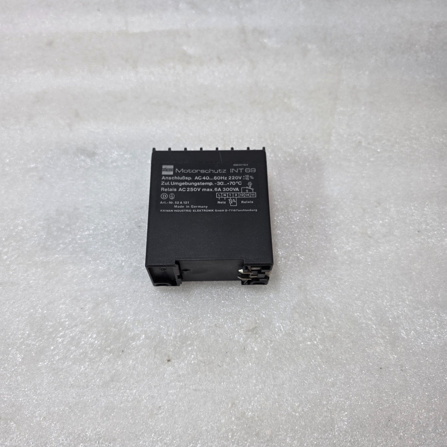 KRIWAN INT 69 MOTOR PROTECTION RELAY 030.00115.4 MOTORSCHUTZ 52 A 121