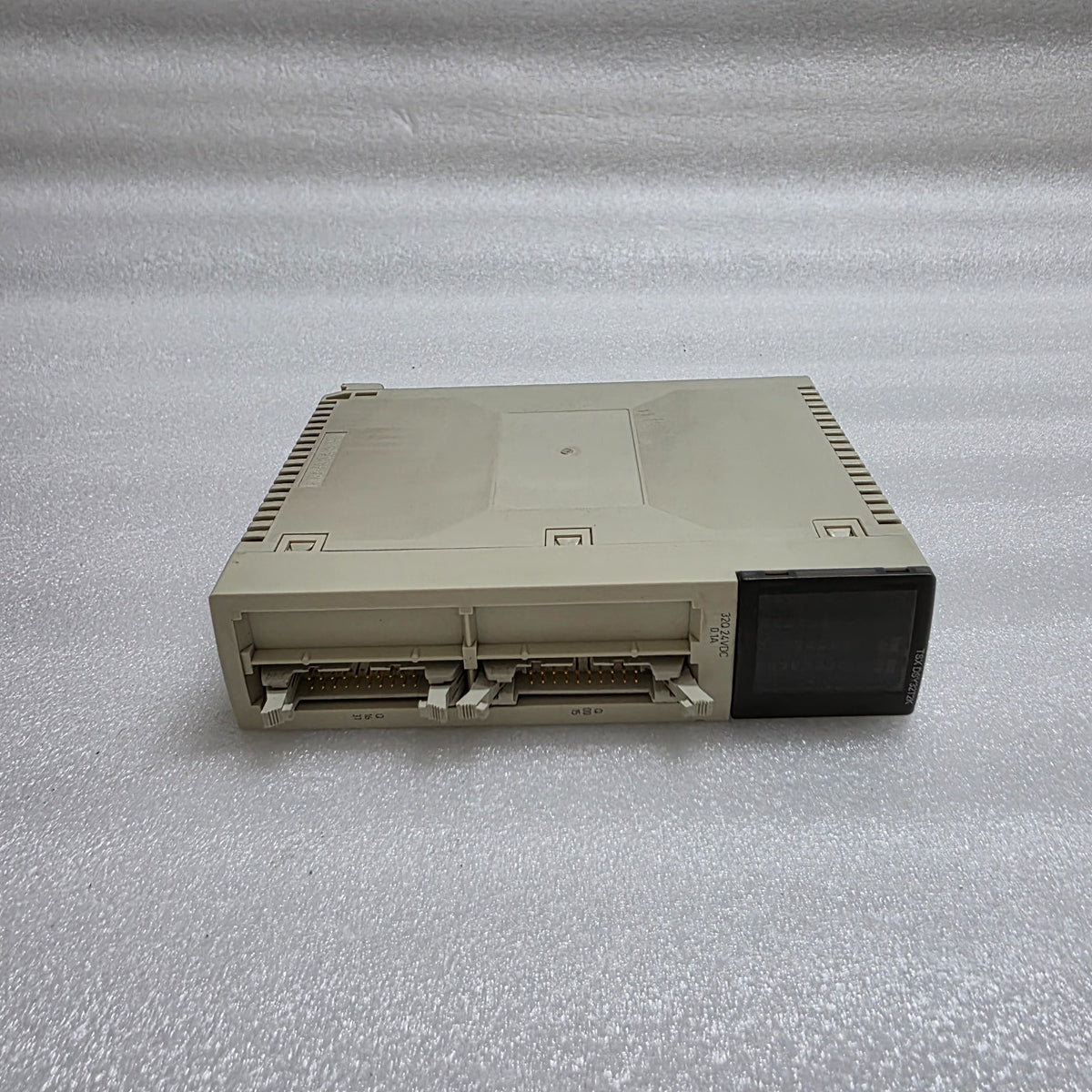 TSXDSY32T2K DISCRETE OUTPUT MODULE