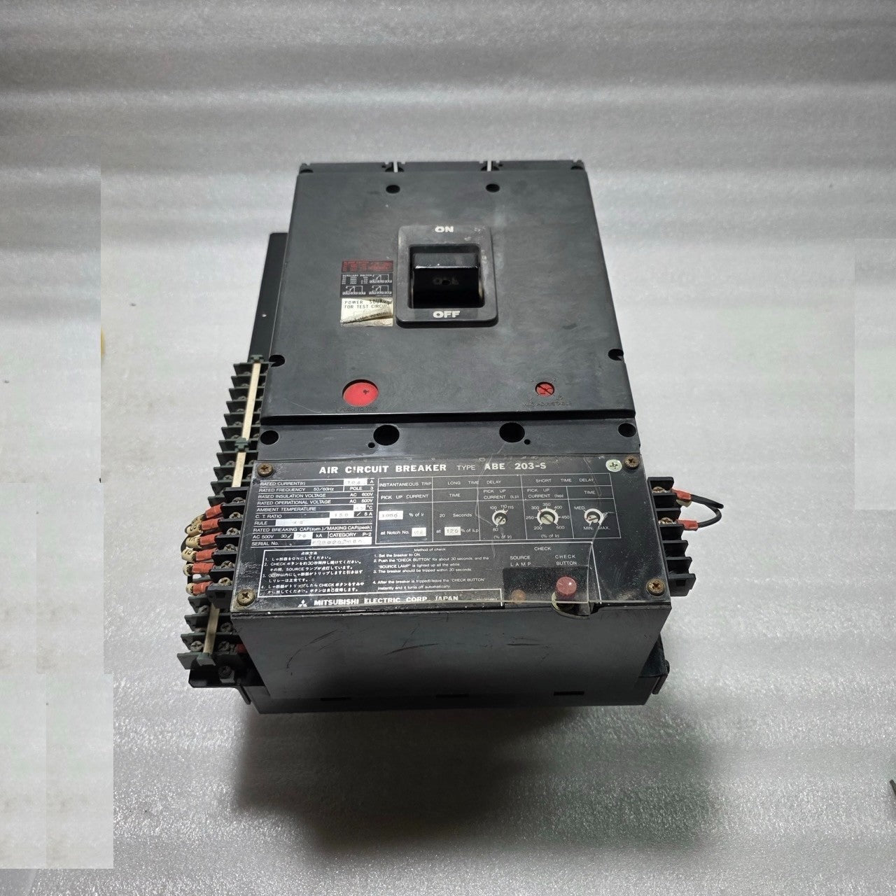 MITSUBISHI ABE 203-S AIR CIRCUIT BREAKER 104 A
