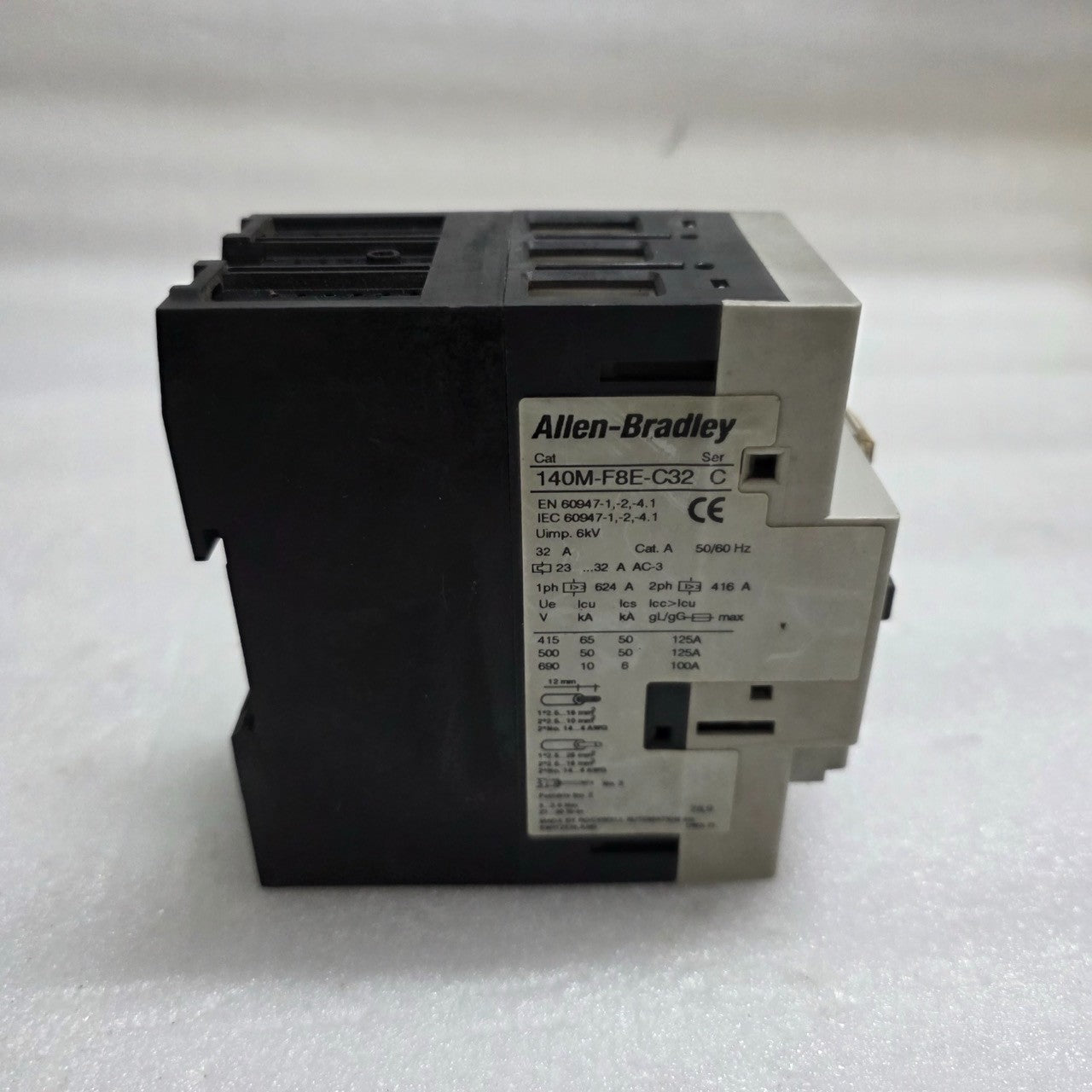 ALLEN-BRADLEY CAT 140M-F8E-C32 SER C MOTOR PROTECTION CIRCUIT BREAKER 23-32A