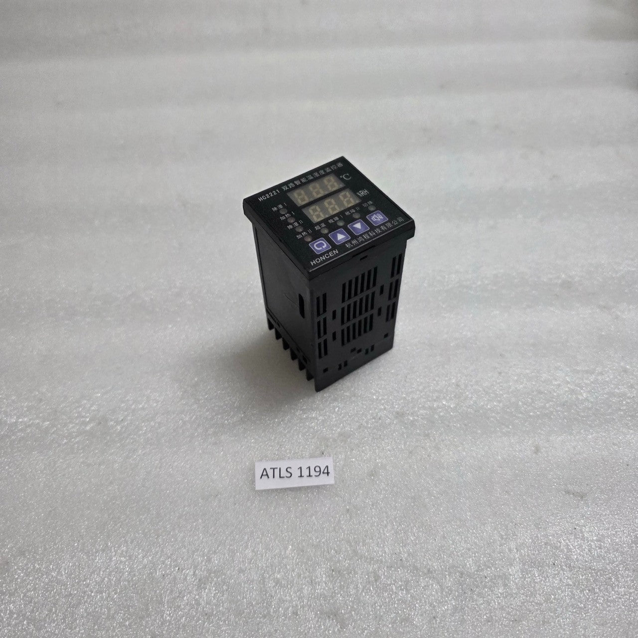 HANGZHOU HONCEN HC2221 DIGITAL DUAL-DISPLAY TEMPERATURE AND HUMIDITY CONTROLLER