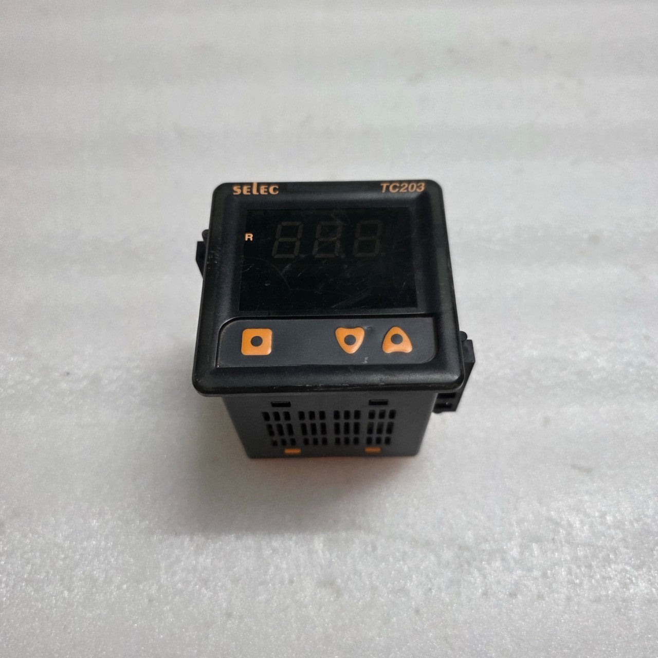 SELEC TC203AX DIGITAL PID/ON-OFF TEMPERATURE CONTROLLER