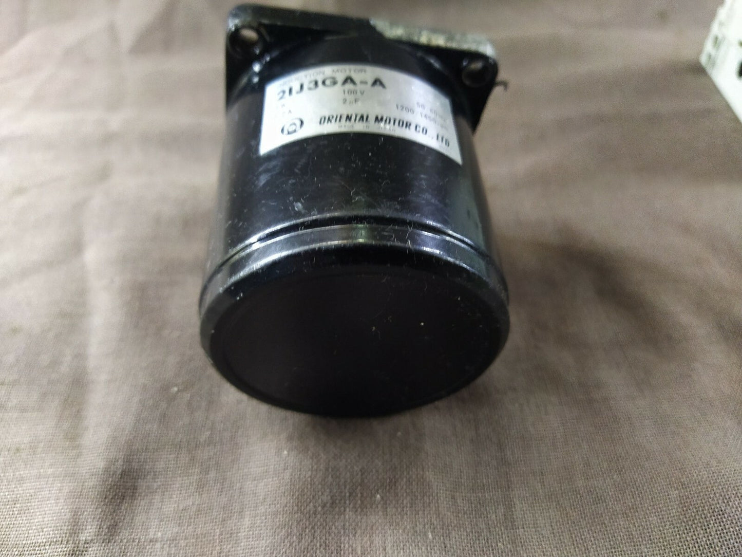 Oriental Motor 2IJ3GA-A Induction Motor 2IJ3GAA 100V 3W 1200-1450 RPM