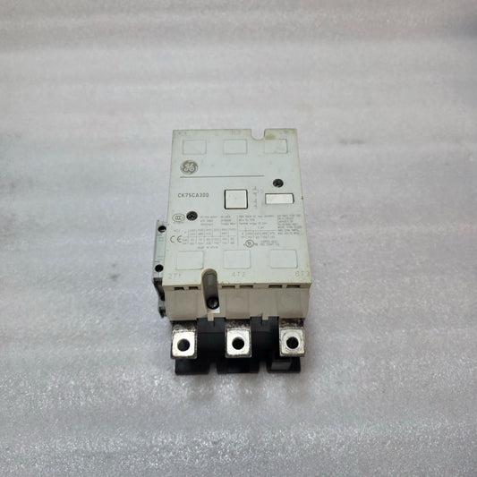 GENERAL ELECTRIC CK75CA300 3-POLE MAGNETIC CONTACTOR 150A