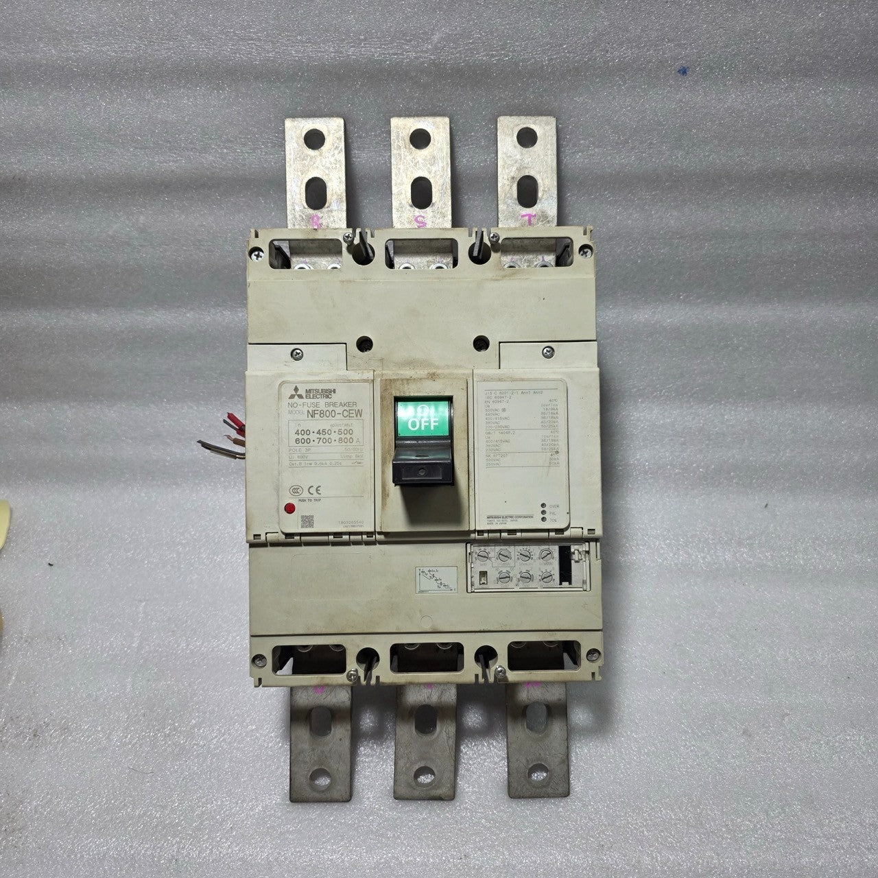 MITSUBISHI NF800-CEW CIRCUIT BREAKER 800A SHUNT AC100-450V/DC100-200V