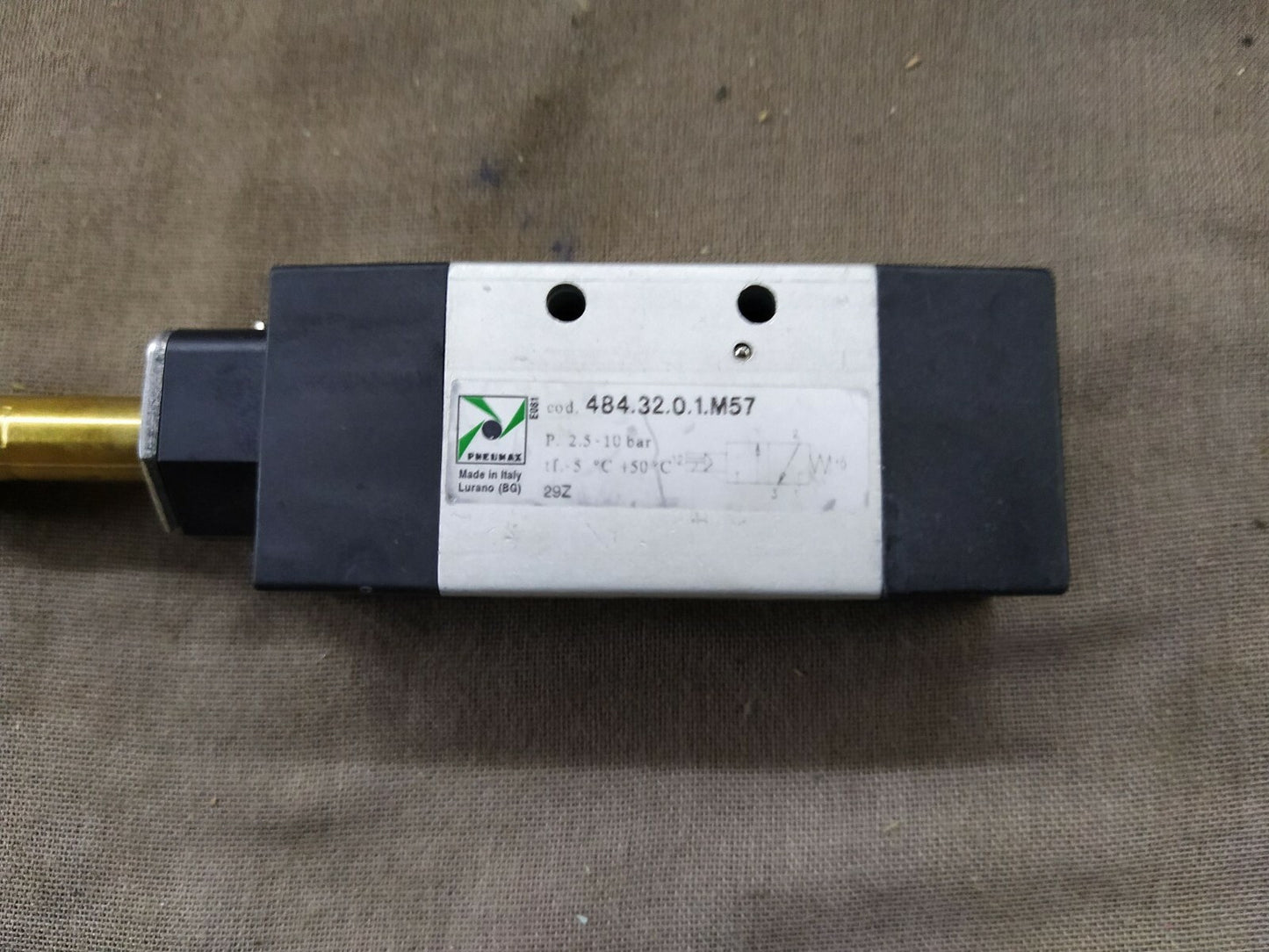 Pneumax 484.32.0.1.M57 Solenoid Spring Valve 10 BAR