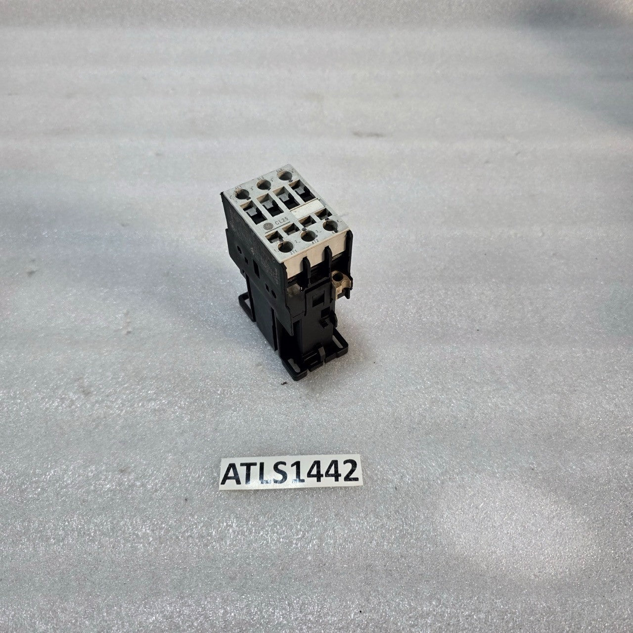 GENERAL ELECTRIC CL25D300T IEC CONTACTOR 45A