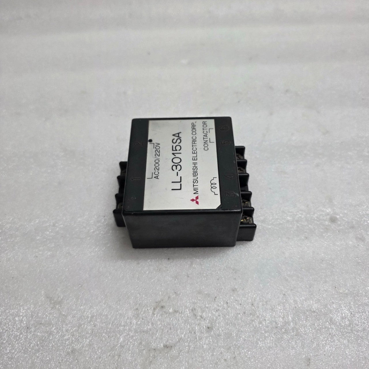 MITSUBISHI LL-3015SA ELECTRICAL CONTACTOR AC200/220V