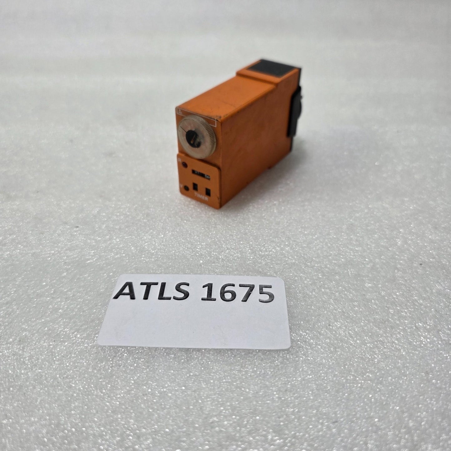 CROUZET OAR2U DELAY ON MAKE TIME RELAY 110VAC OAR2U-110A