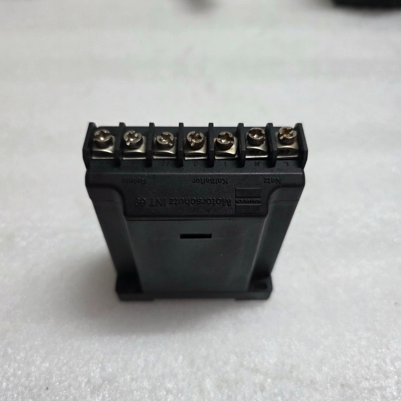 KRIWAN INT 69 MOTOR PROTECTION RELAY 030.00115.4 MOTORSCHUTZ 52 A 121