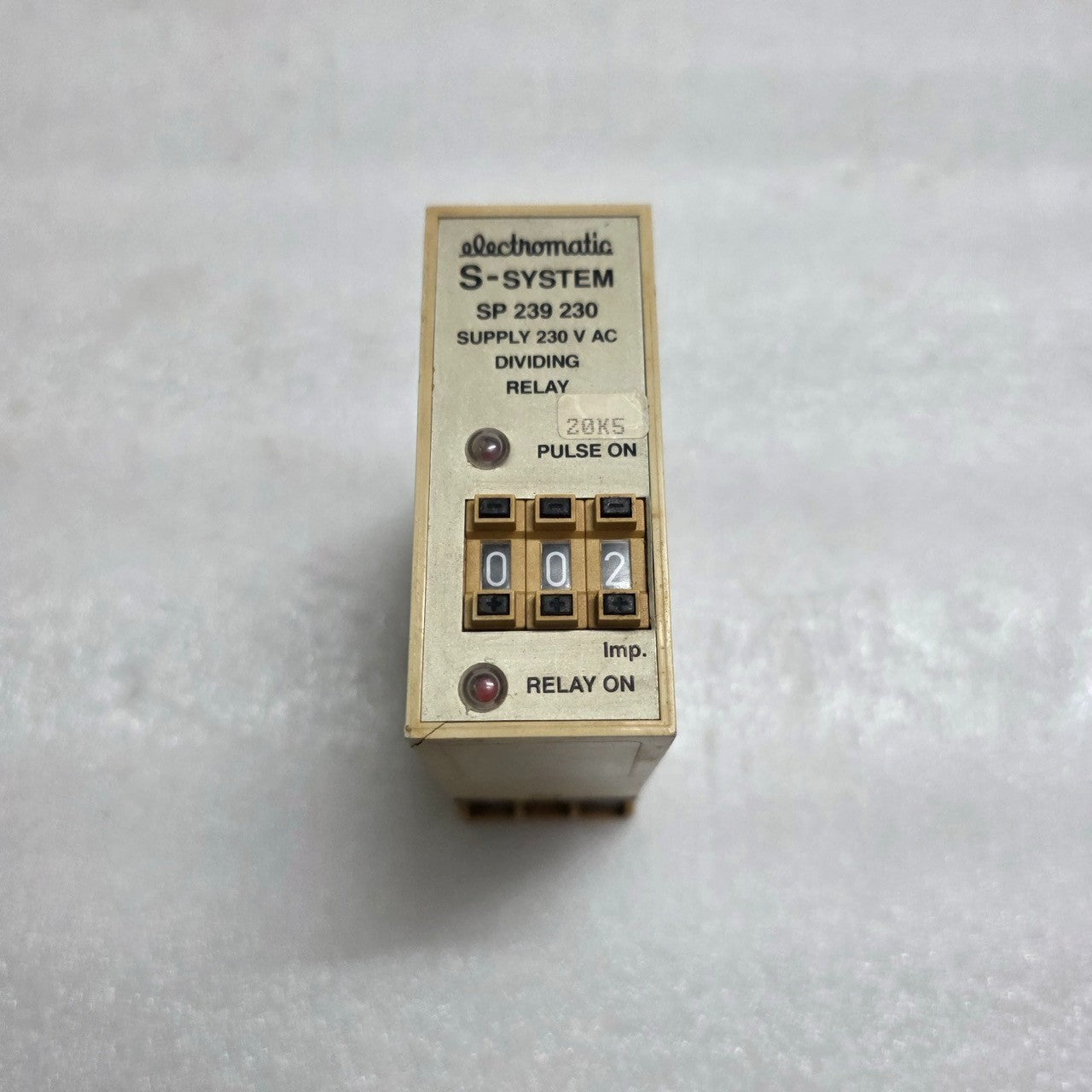 ELECTROMATIC SP 239 230 DIVIDING RELAY / PULSE DIVIDER 230V