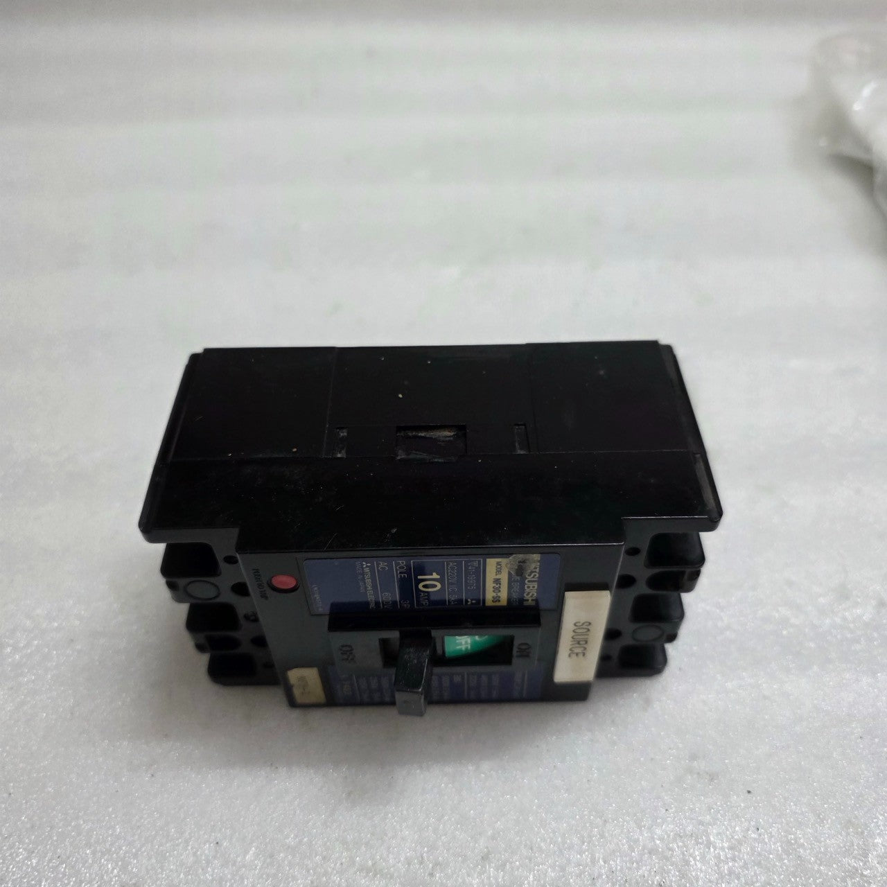 MITSUBISHI ELECTRIC NF30-SS 3-POLE CIRCUIT BREAKER 10A