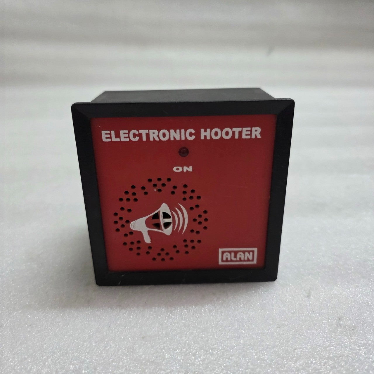 ALAN AUH-2448 ELECTRONIC HOOTER 18–30 V AC/DC OR 36–60 V AC/DC