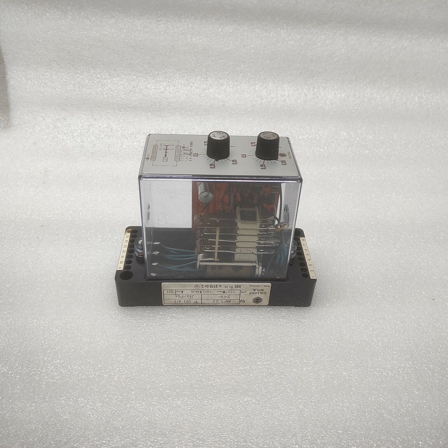 SCHLEICHER MPT 22 TIMER RELAY P082612 24V
