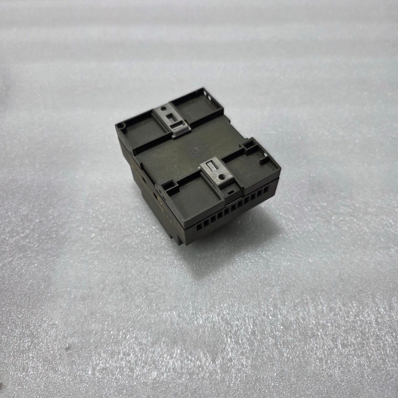 SIEMENS LOGO! 24RC 6ED1 052-1HB00-0BA5 MICROPROCESSOR-BASED LOGIC MODULE 24V