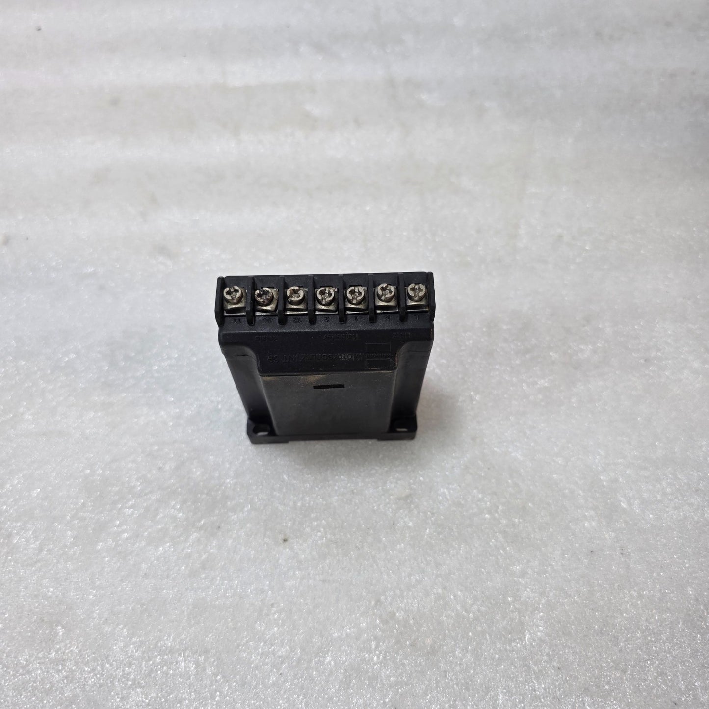 KRIWAN INT 69 MOTOR PROTECTION RELAY 030.00115.4 MOTORSCHUTZ 52 A 121