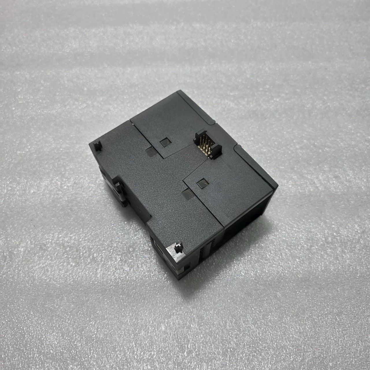SIEMENS SIMATIC S7-20 DIGITAL I/O EM DT16 EXPANSION MODULE 6ES7 288-2DT16-0AA0