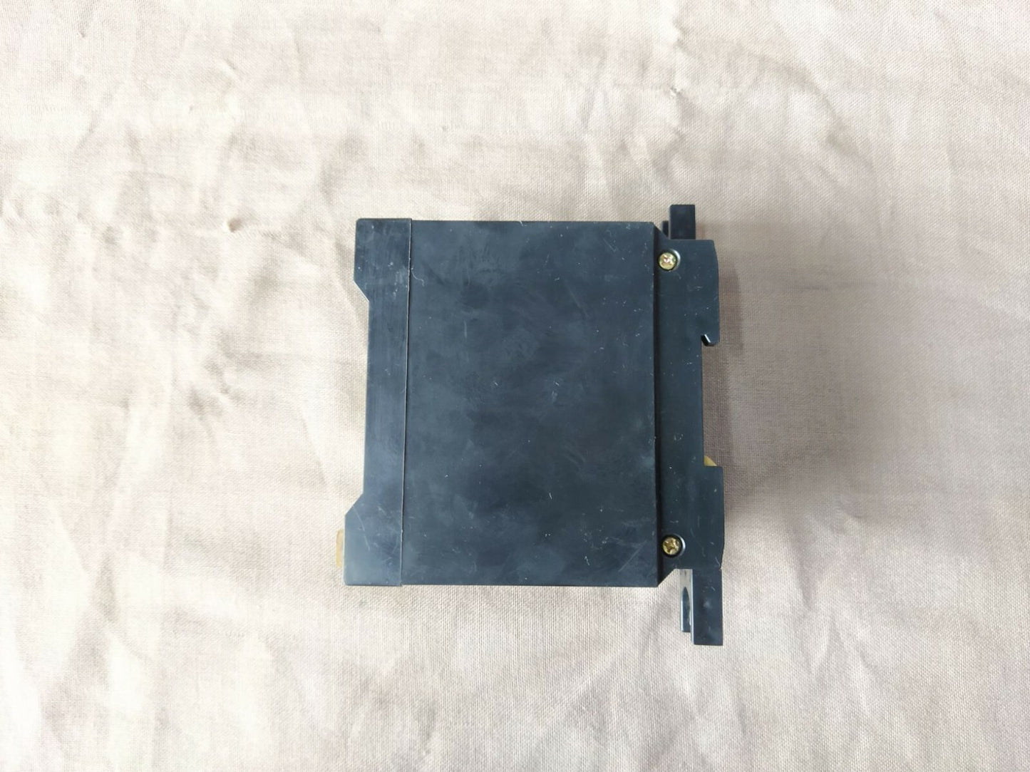 Mitsubishi T-51KAV AC Voltage Transducer T-51K AV