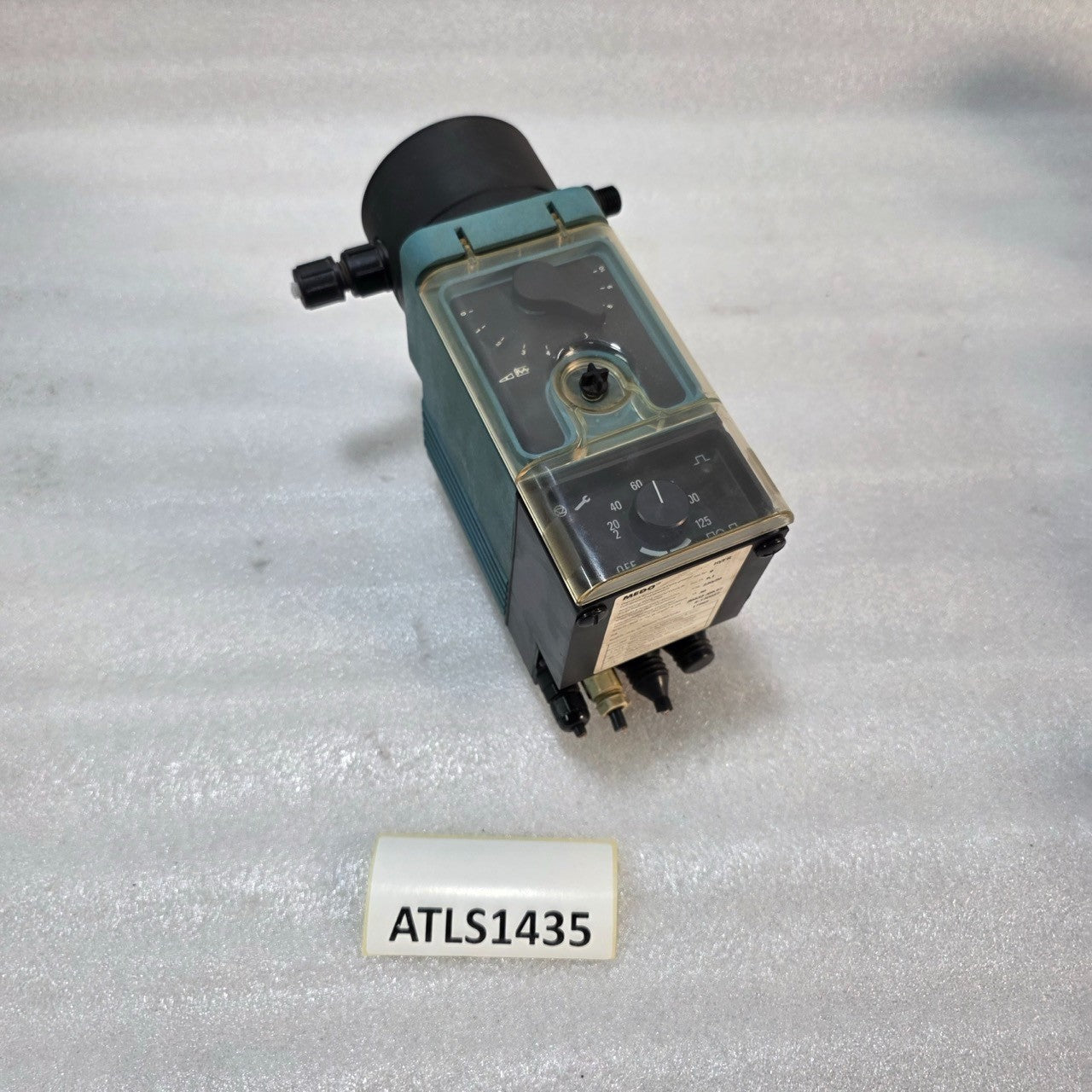 MEDO 10/FR LINEAR PISTON DOSING/METERING PUMP 220V 17985