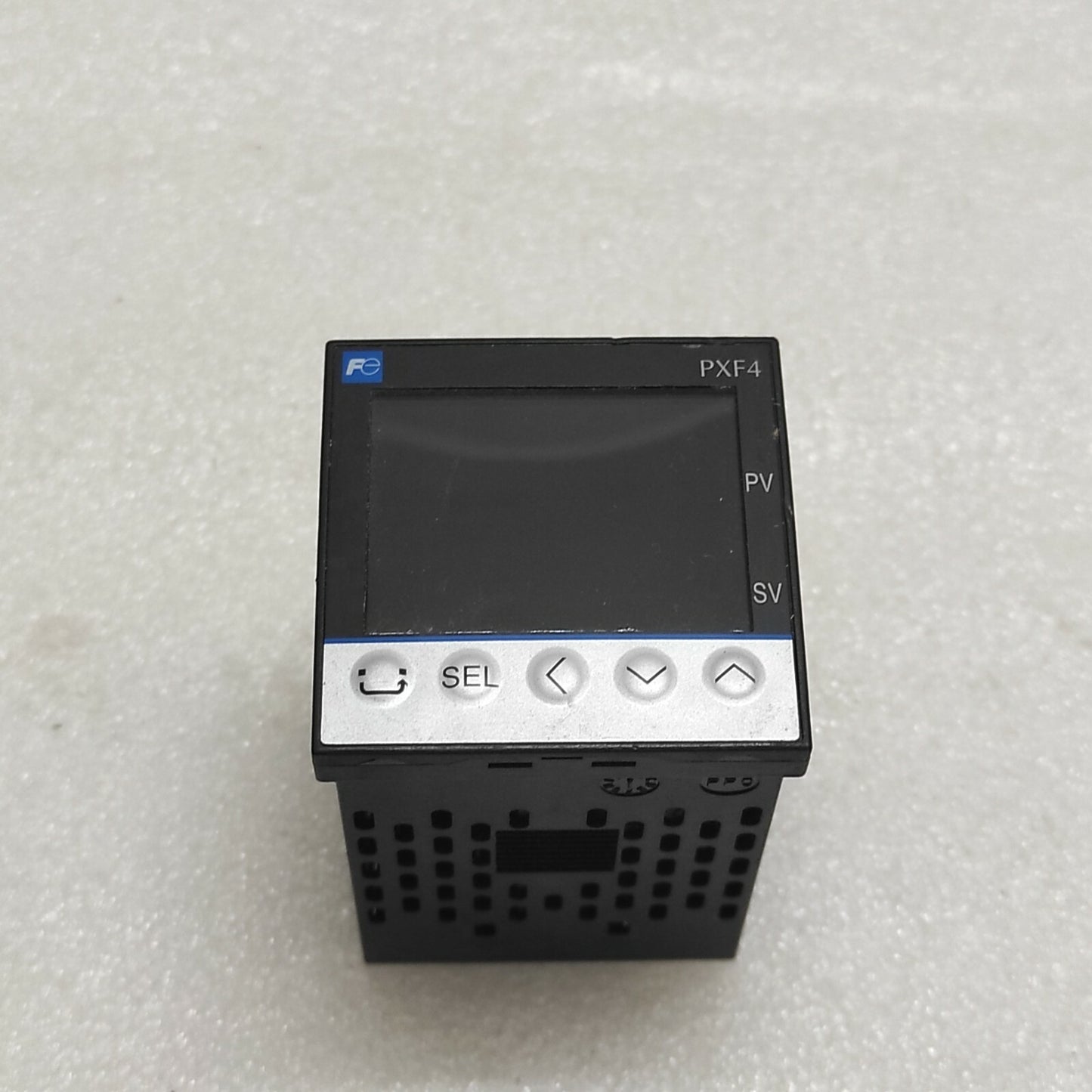 FUJI ELECTRIC PXF4 TEMPERATURE CONTROLLER PXF4AEY2-1BM00-P 24VDC/AC