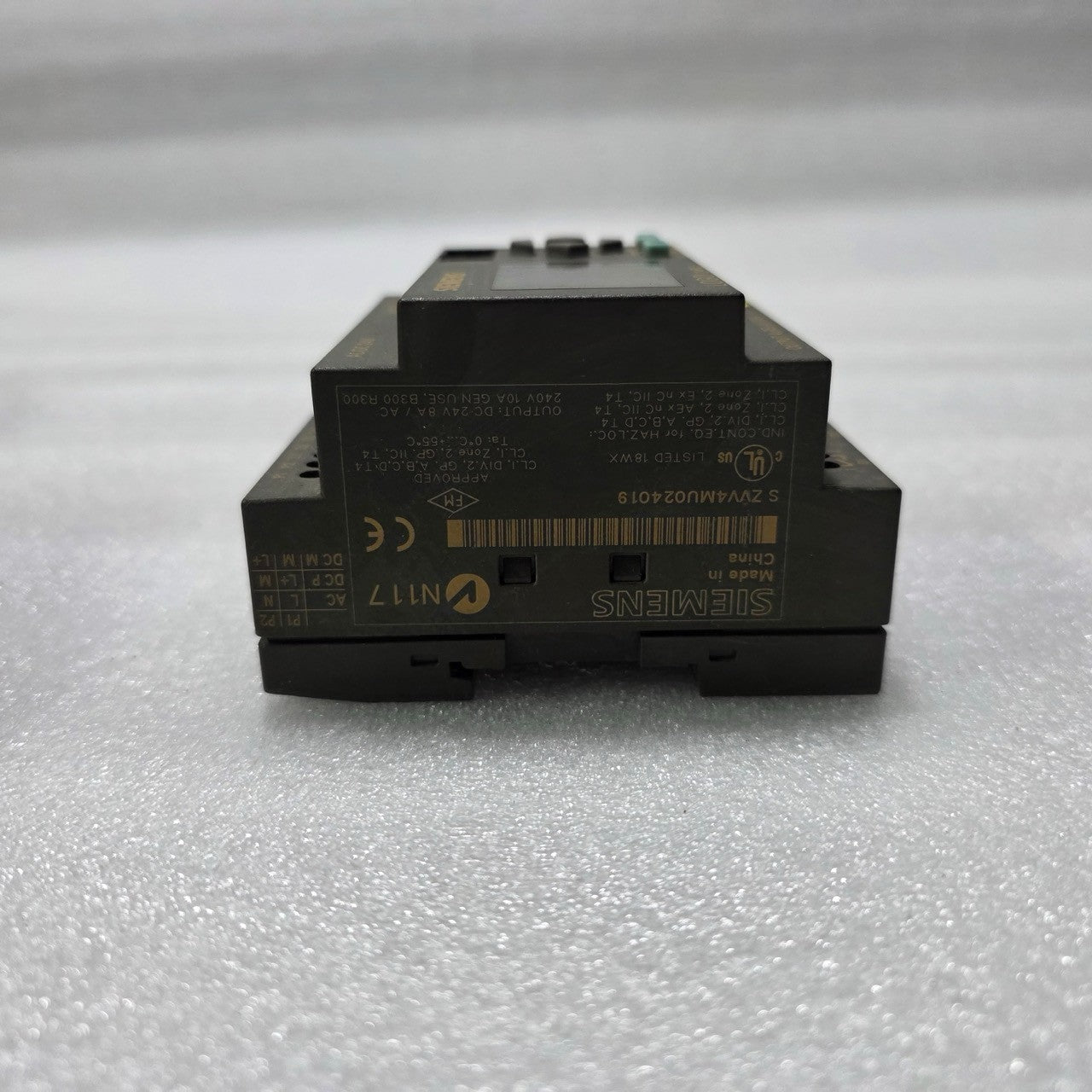 SIEMENS LOGO! 24RC 6ED1 052-1HB00-0BA5 MICROPROCESSOR-BASED LOGIC MODULE 24V