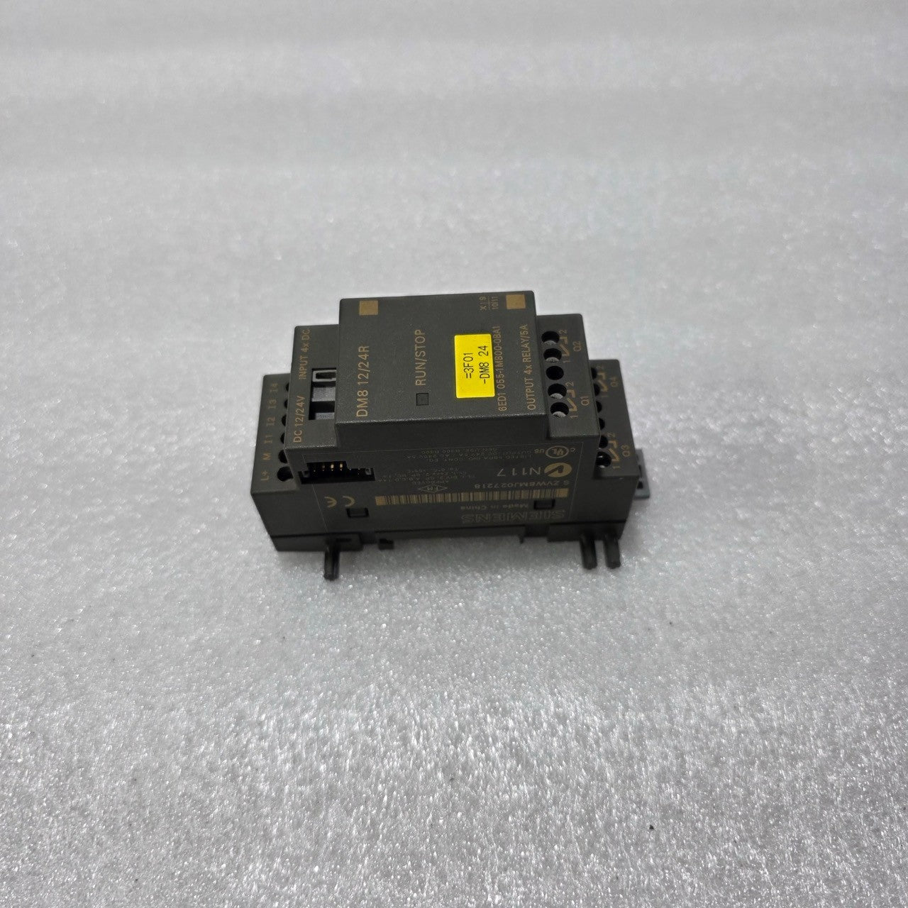 SIEMENS LOGO! DM8 12/24R 6ED1 055-1MB00-0BA1 DIGITAL INPUT/OUTPUT EXTENSION MODU