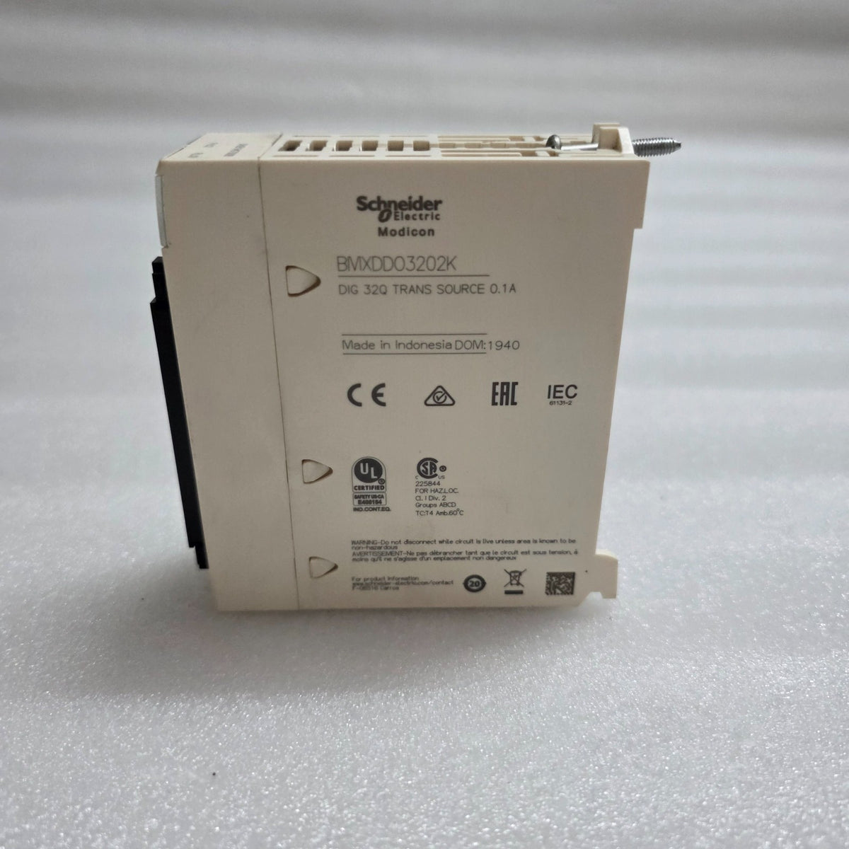 BMXDDO3202K MODICON X80 DISCRETE OUTPUT MODULE