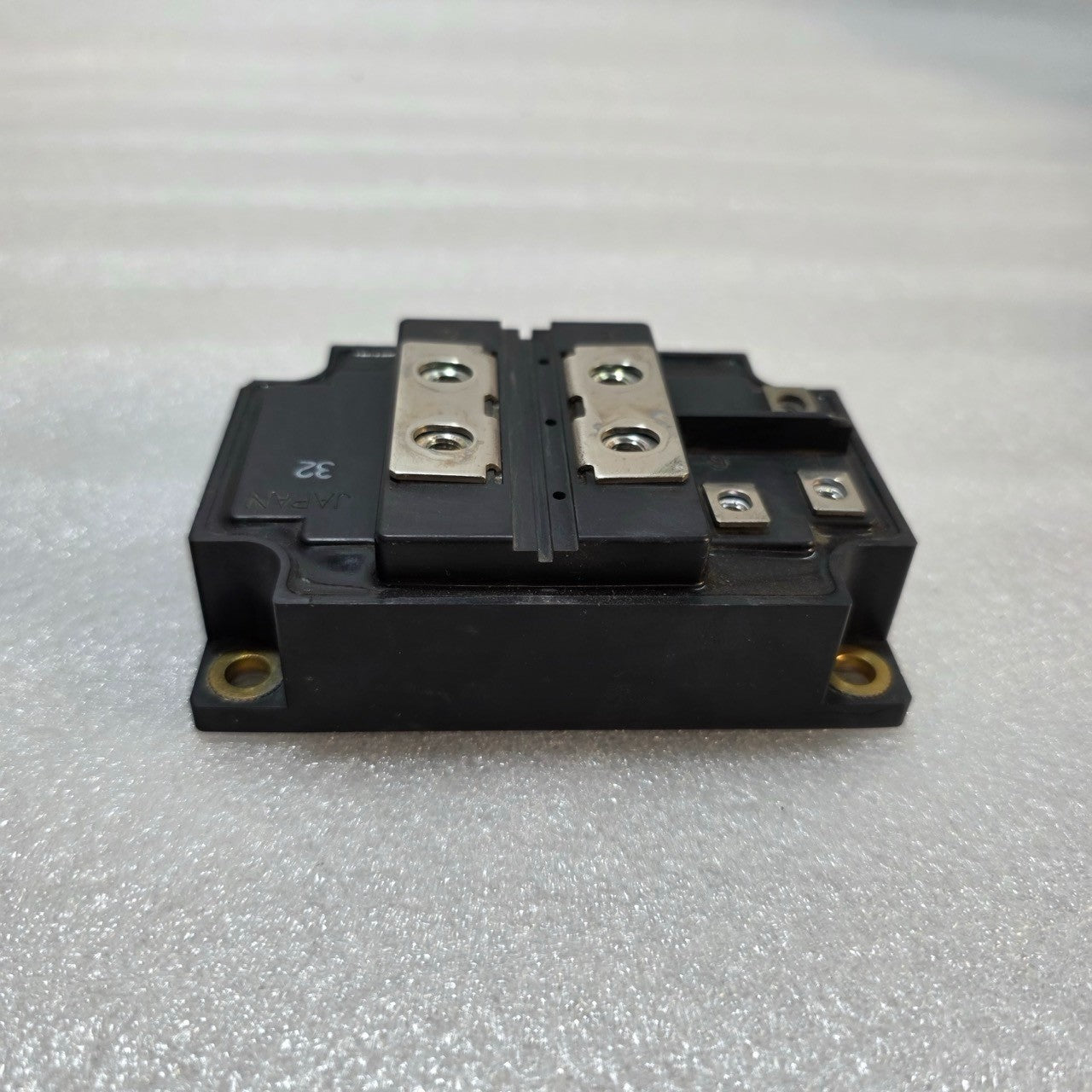 2 UNIT X MITSUBISHI MG360V1US41 N-CHANNEL IGBT POWER MODULE X LOT OF 2