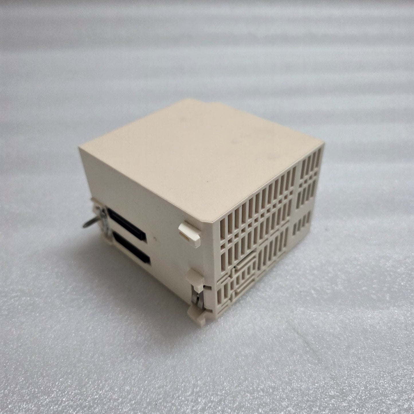 BMXCPS3020 MODICON X80 POWER SUPPLY MODULE