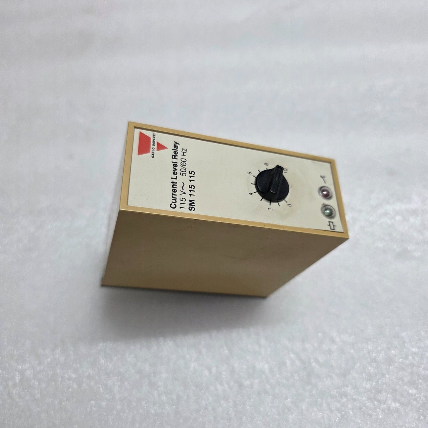 CARLO GAVAZZI SM 115 115 CURRENT LEVEL MONITORING RELAY SM115115