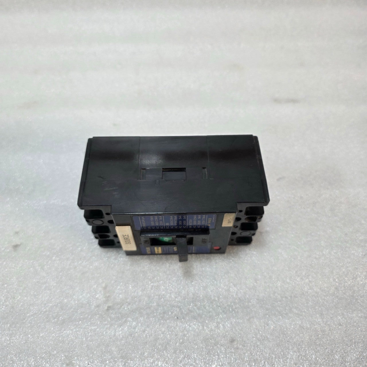 MITSUBISHI NF30-SS 3-POLE CIRCUIT BREAKER 10A