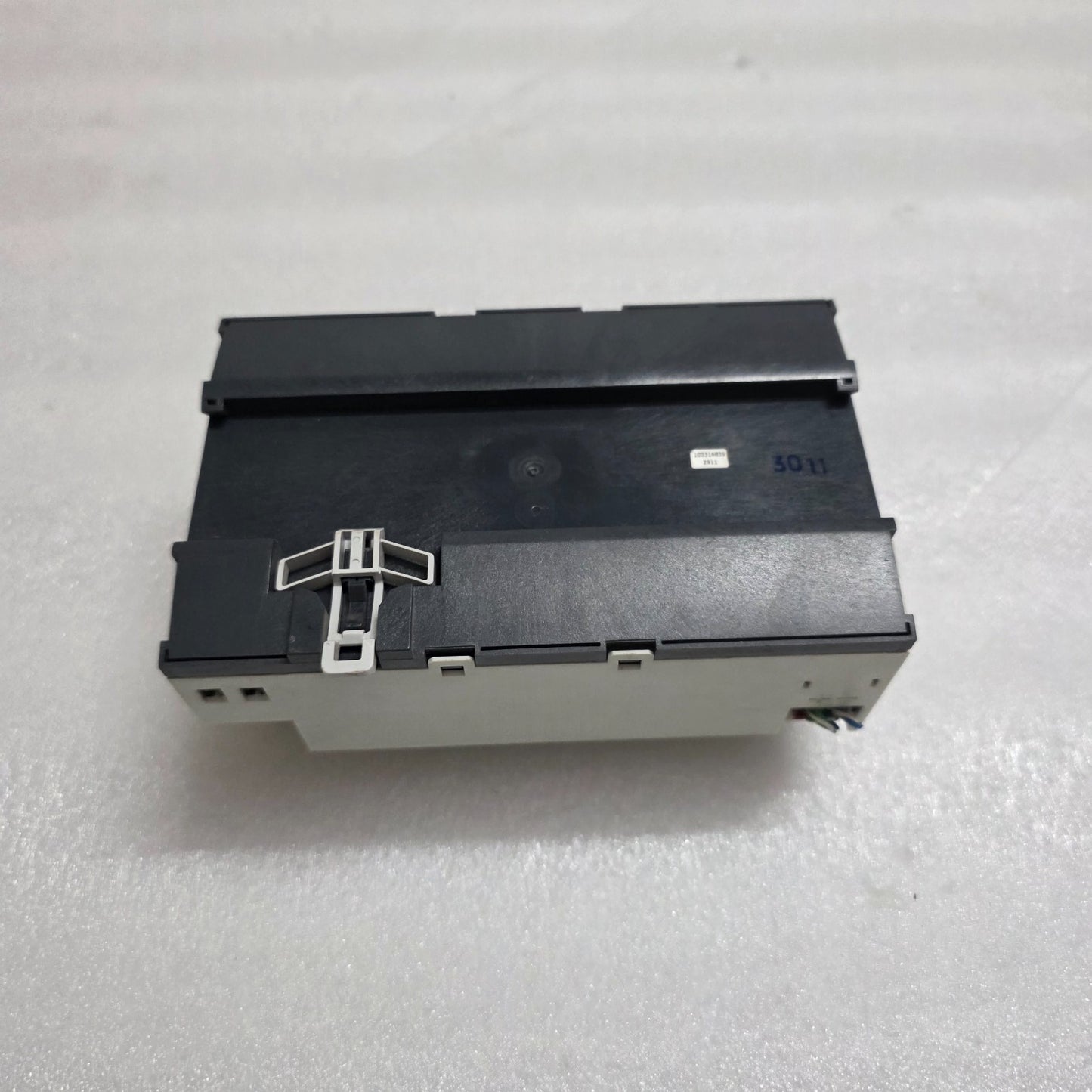ALBRECHT JUNG 2316.16 REG HE KNX SWITCH/BLIND ACTUATOR