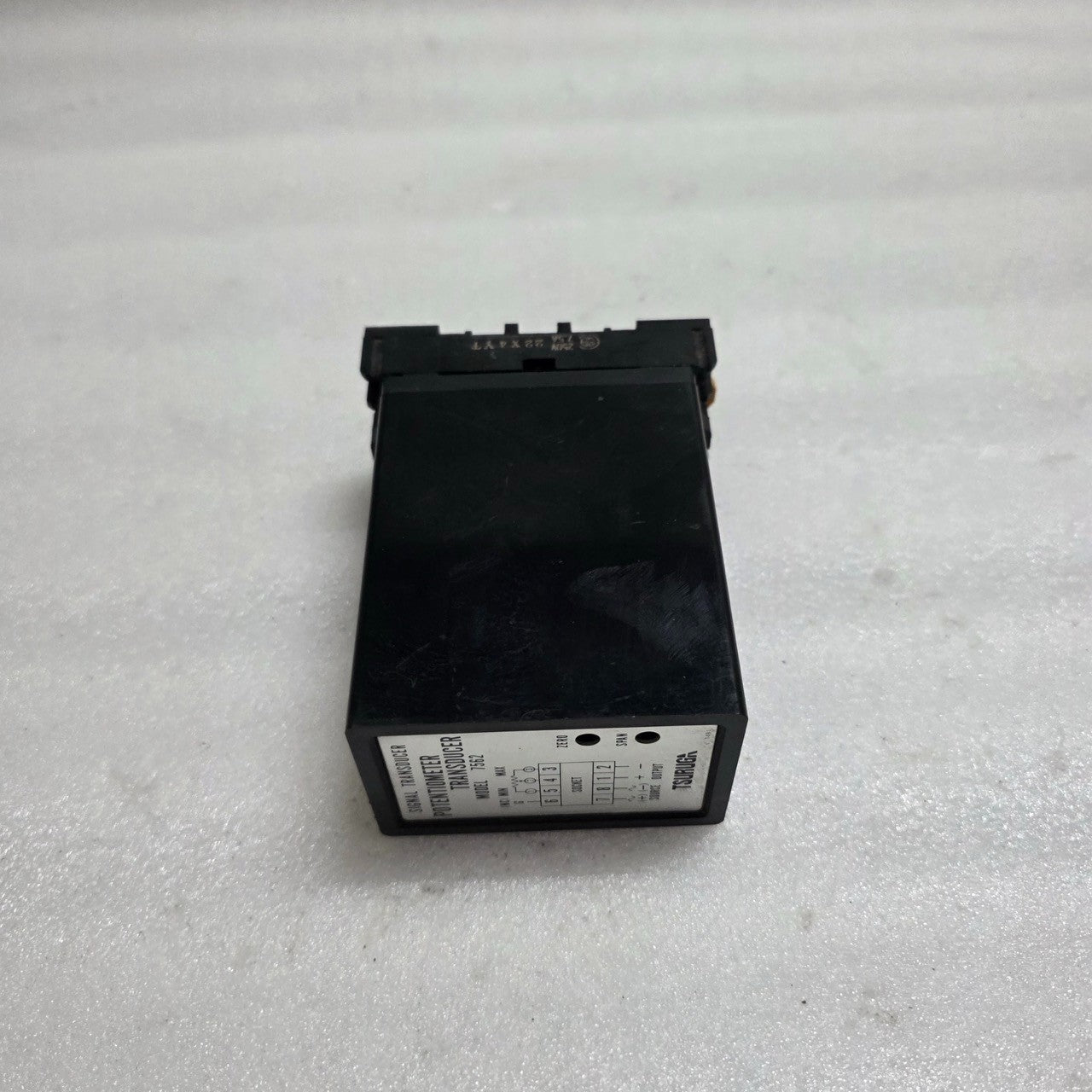 TSURUGA 7562-29-3 SIGNAL TRANSDUCER AC100/110V