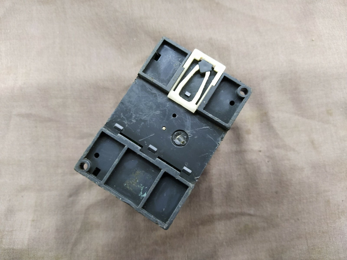 Fatek FBS-14MA Programmable Controller 100-240 VAC FBS14MA