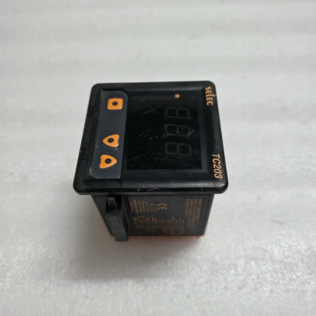 SELEC TC203AX DIGITAL PID/ON-OFF TEMPERATURE CONTROLLER