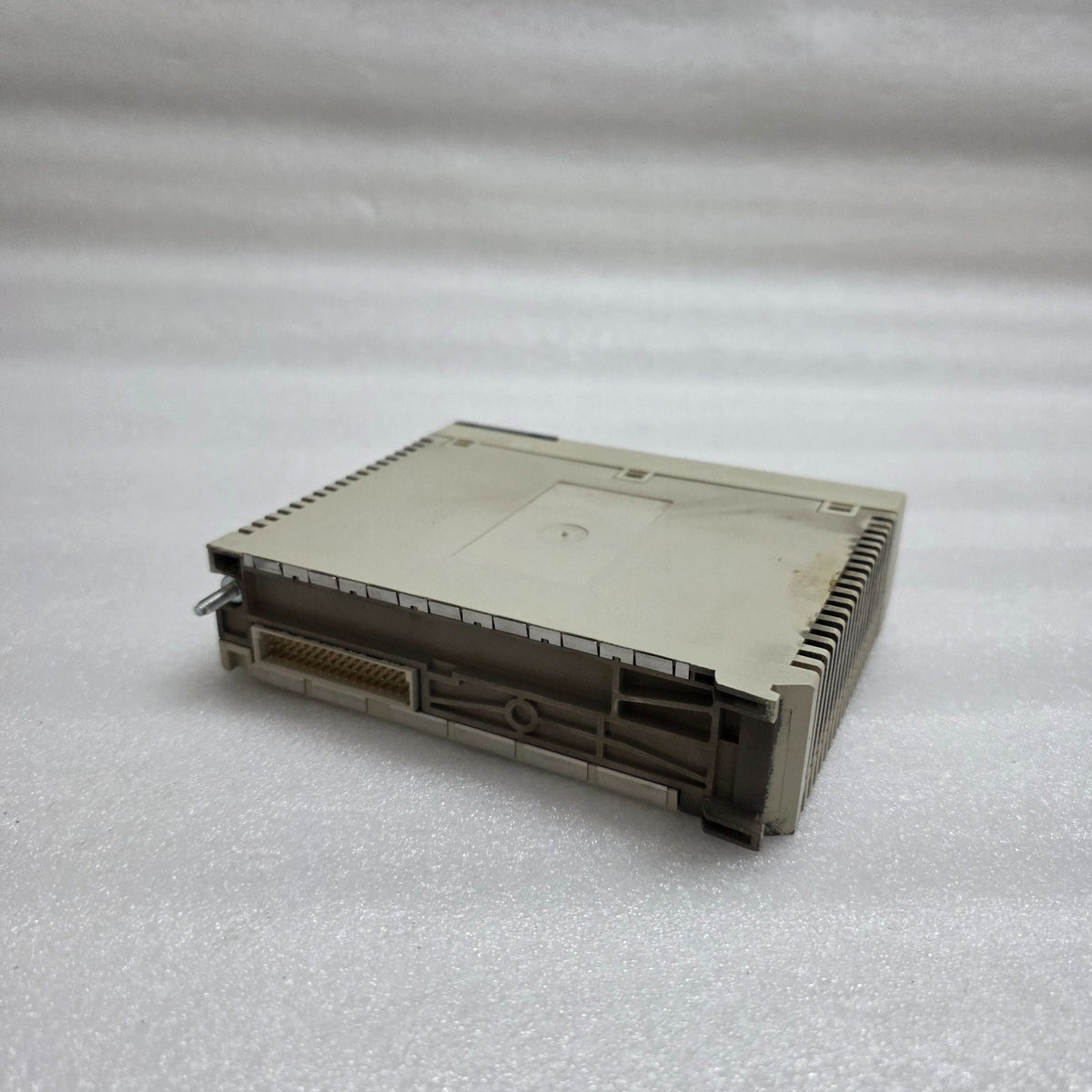 TSXDEY64D2K DISCRETE INPUT MODULE